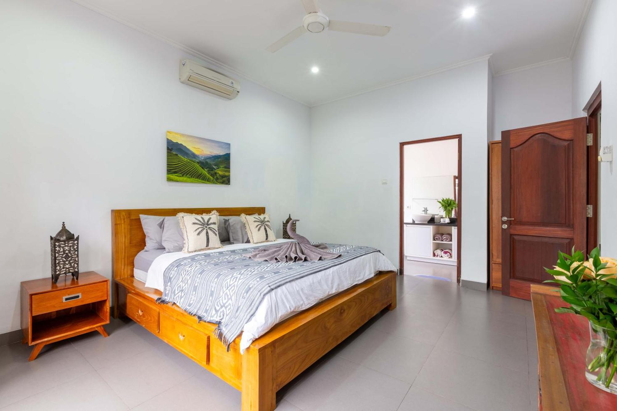 Rosa - Spacious Oasis With Private Pool, Close To & Dining Sanur (Bali)