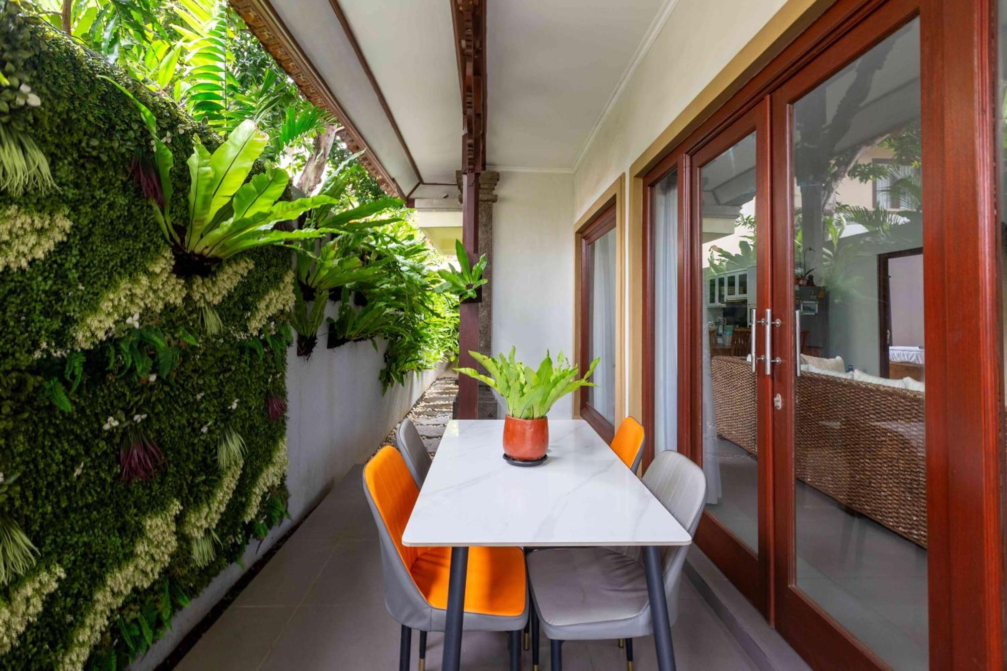 Rosa - Spacious Oasis With Private Pool, Close To & Dining Villa *