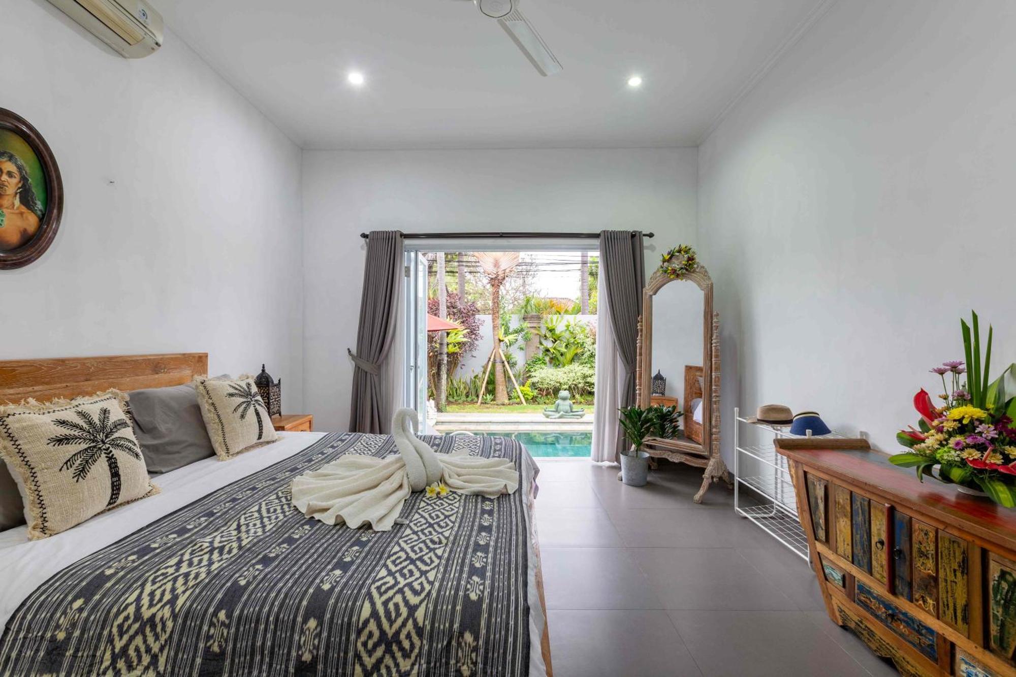 Villa Rosa - Spacious Oasis With Private Pool, Close To & Dining